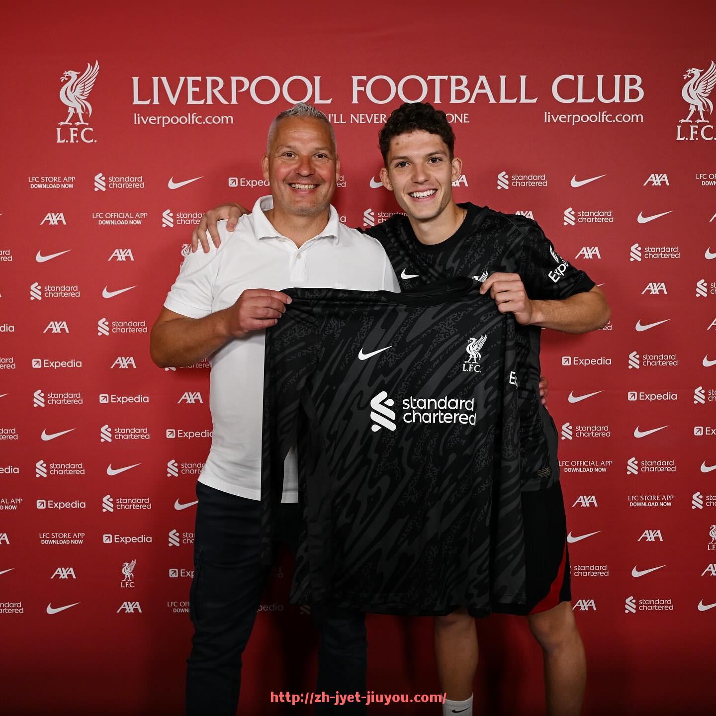 九游jiuyou-足球直播免费视频直播CBA：如何在线观看CBA与足球的比赛直播